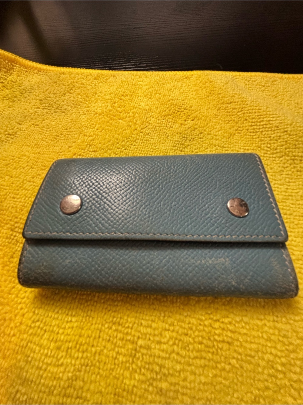 Authentic Hermès Seria 4-Key Case – Bleu Jean Epsom Leather – Good Condition